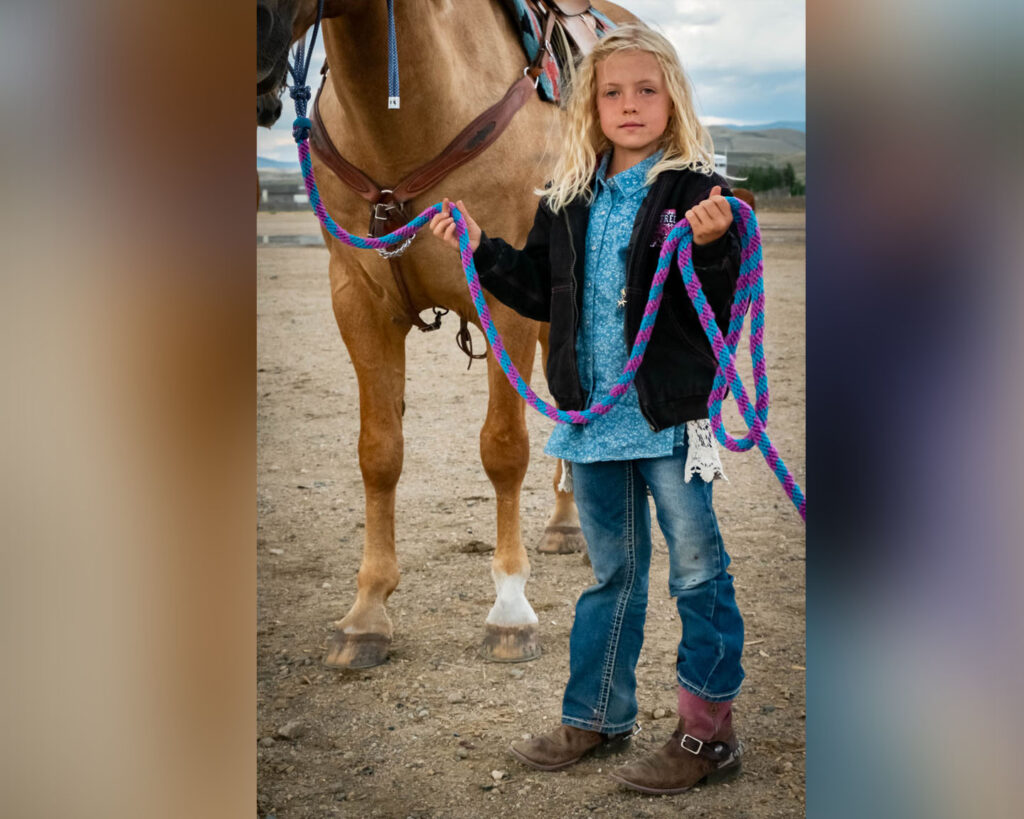 colorado photographer western equestrian young girl horse